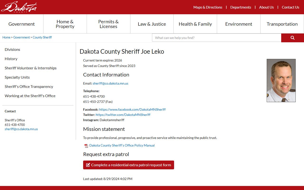Dakota County Sheriff's Office page for jail roster and law enforcement info